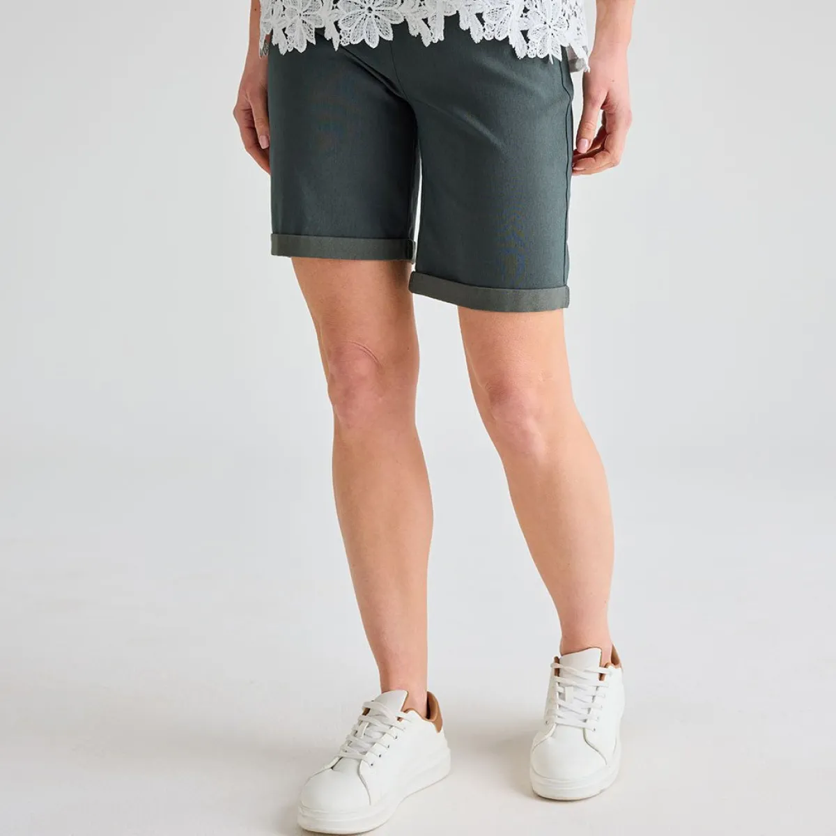 Best Ladies Dark Turn Up Short Women Shorts