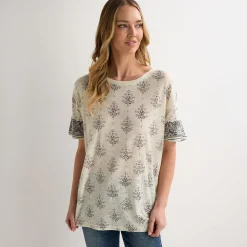 Online Ladies Printed Relaxed Fit T-Shirt Women T-Shirts